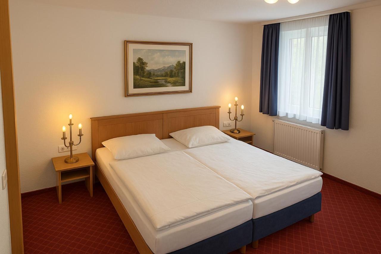Hotel Schillerplatz Öhringen Buitenkant foto